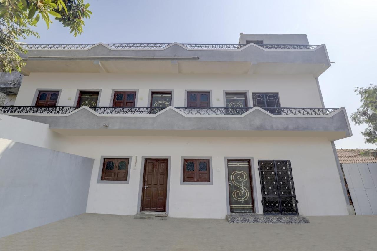 Spot On 71130 Hotel Shiv Krupa Anjar Экстерьер фото